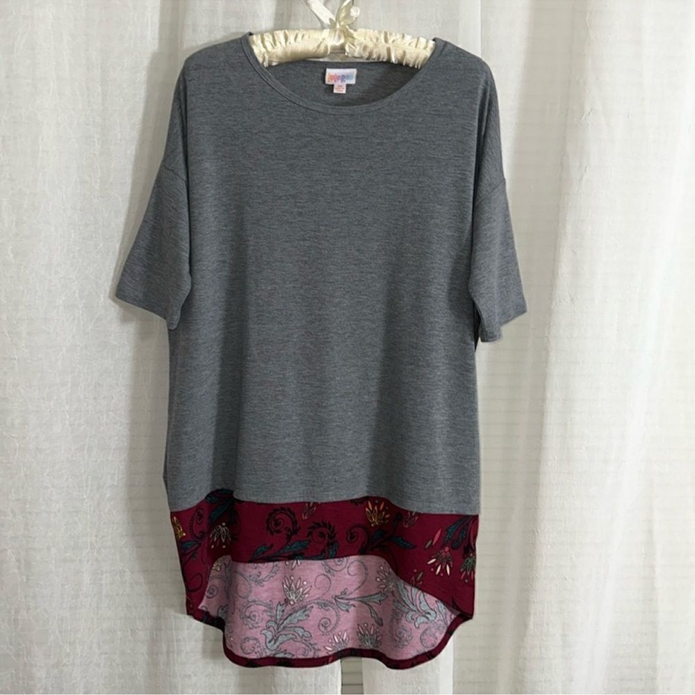LuLaRoe XS IRMA Gray Burgundy Floral Trim Crew Short Sleeve Tunic